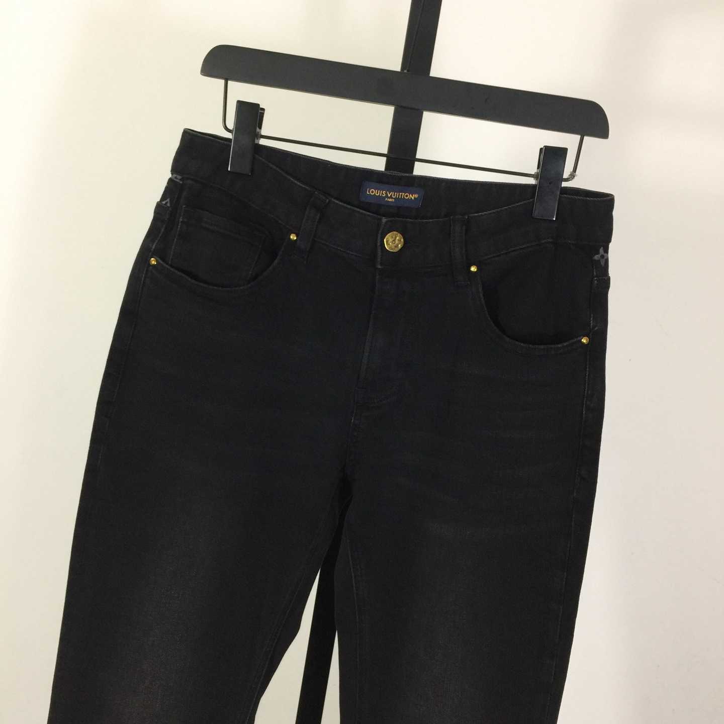 Louis Vuitton Jeans - DopestKickz