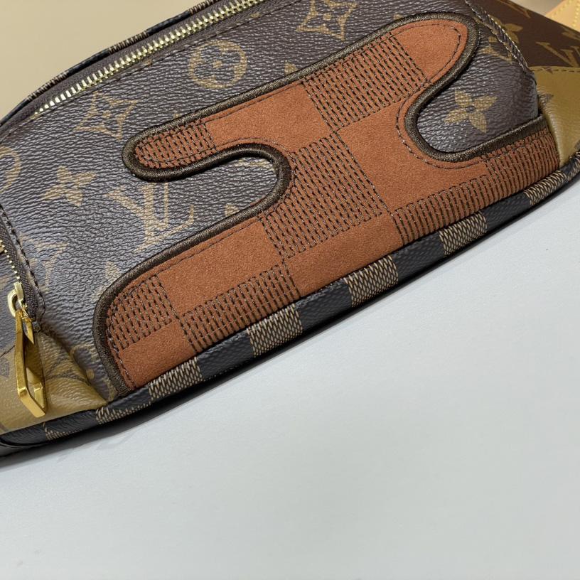 Louis Vuitton Rush Bumbag   M15271 - DopestKickz