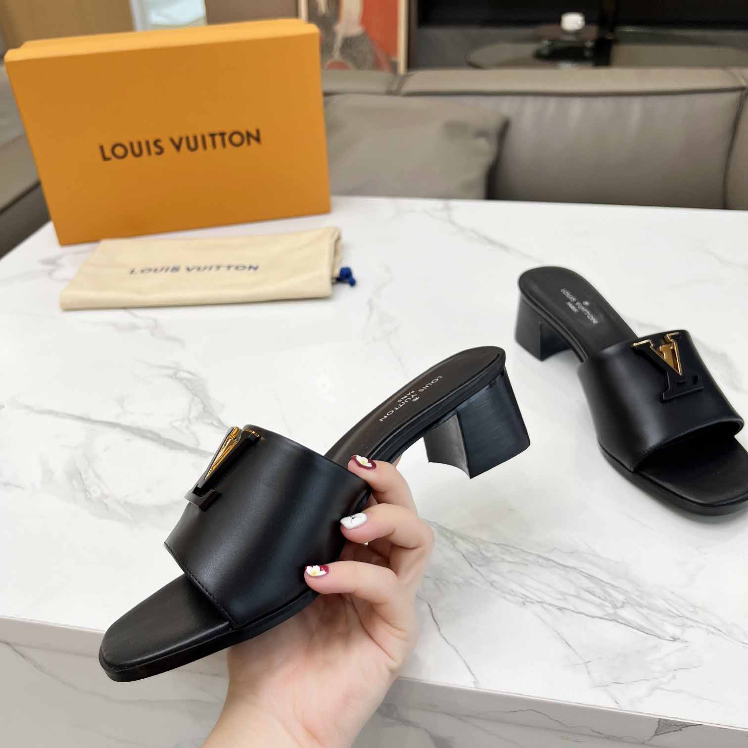 Louis Vuitton LV Mare Mule   1ACU2P - DopestKickz