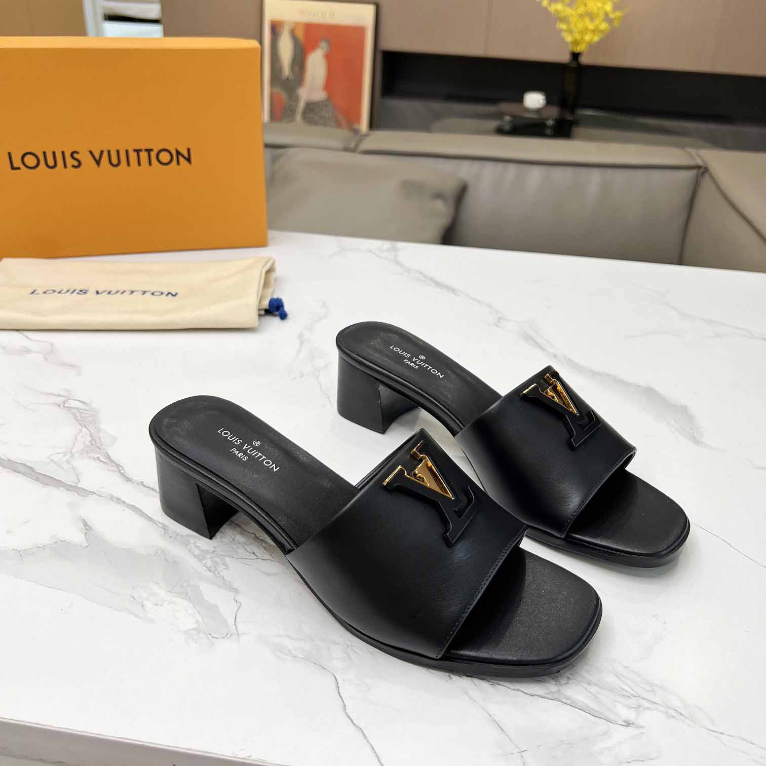Louis Vuitton LV Mare Mule   1ACU2P - DopestKickz