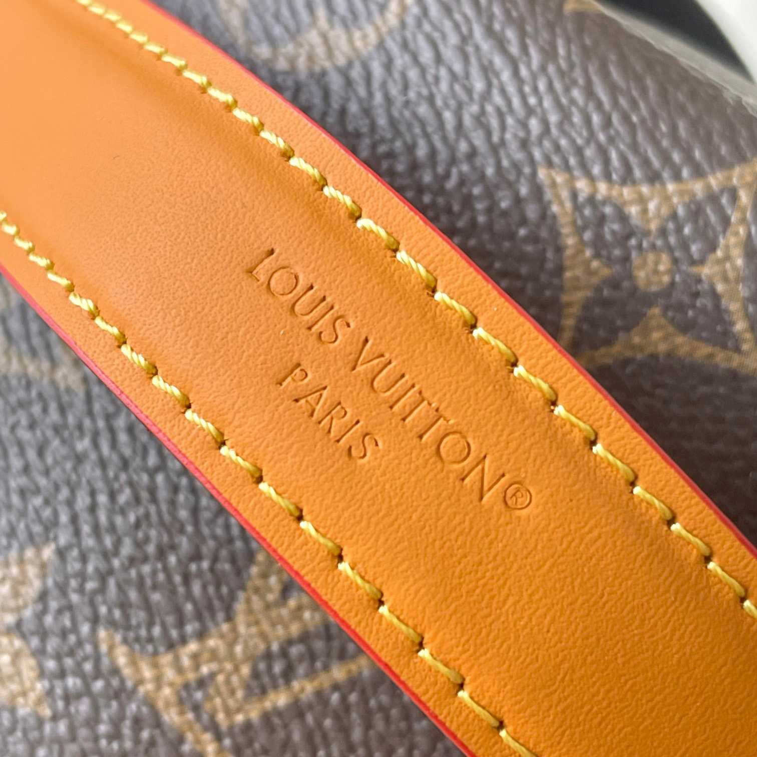 Louis Vuitton Discovery Cargo Backpack   M25979 - DopestKickz