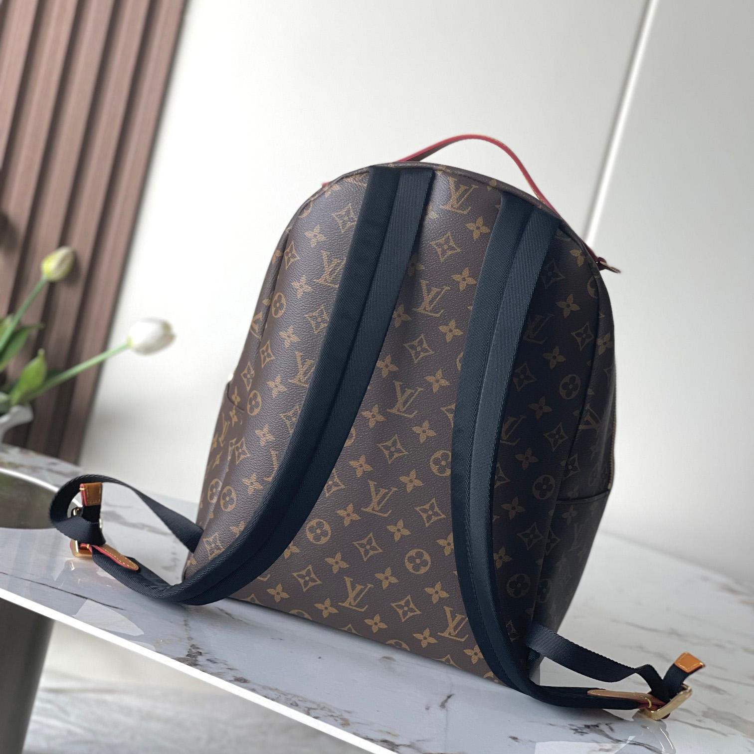 Louis Vuitton Discovery Cargo Backpack   M25979 - DopestKickz