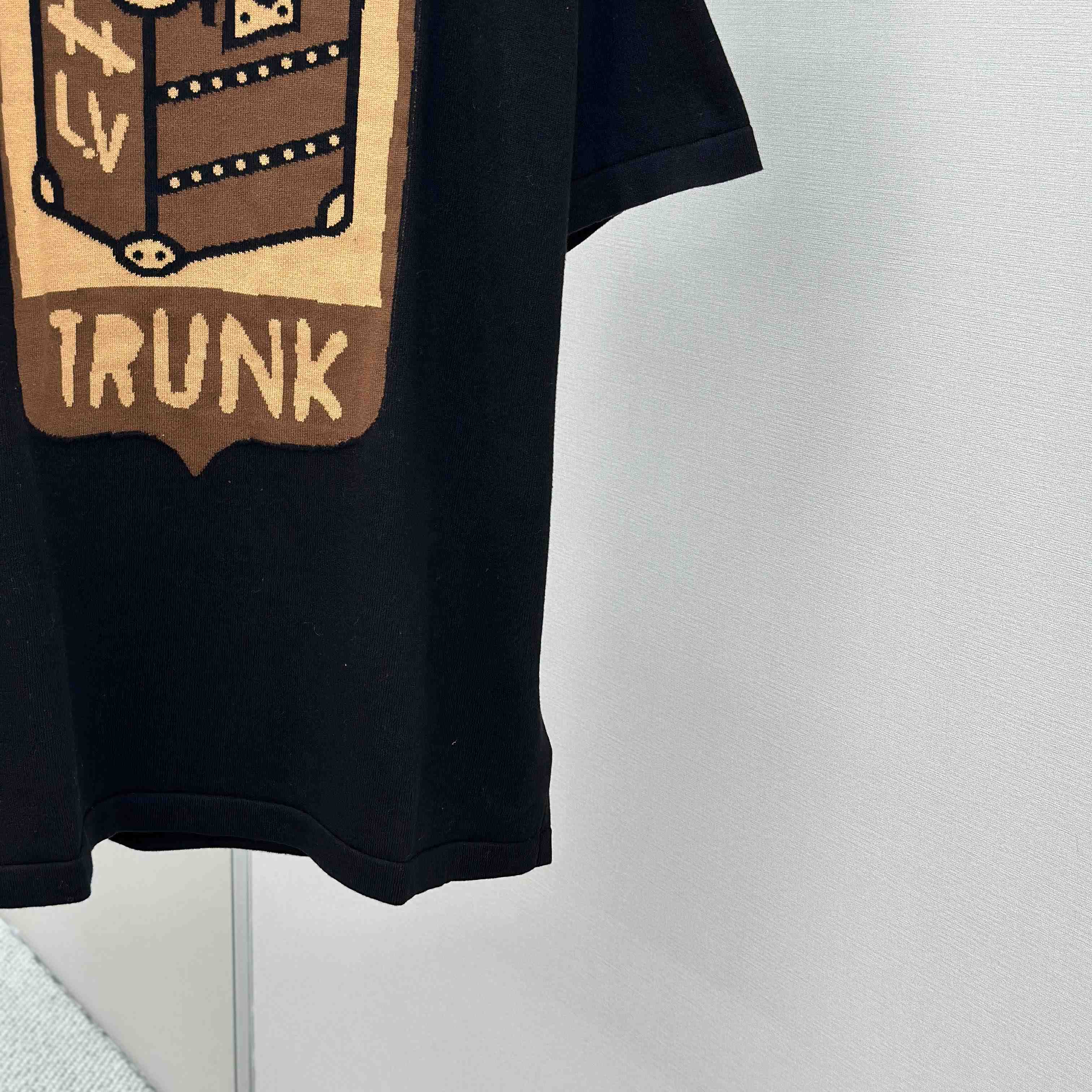 Louis Vuitton Graphic Short-Sleeved Crewneck    1AGHU3 - DopestKickz