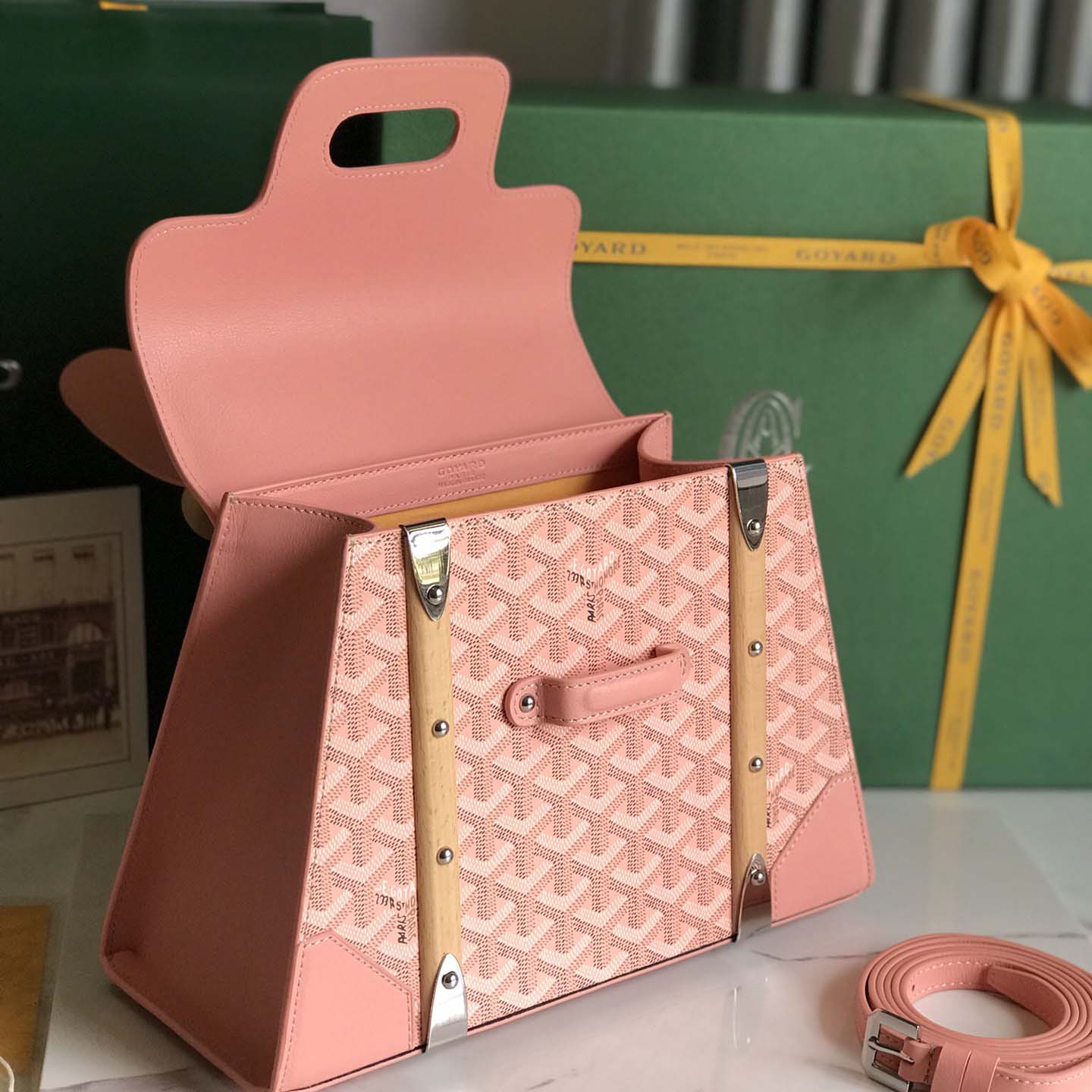 Goyard Saïgon PM Bag - DopestKickz