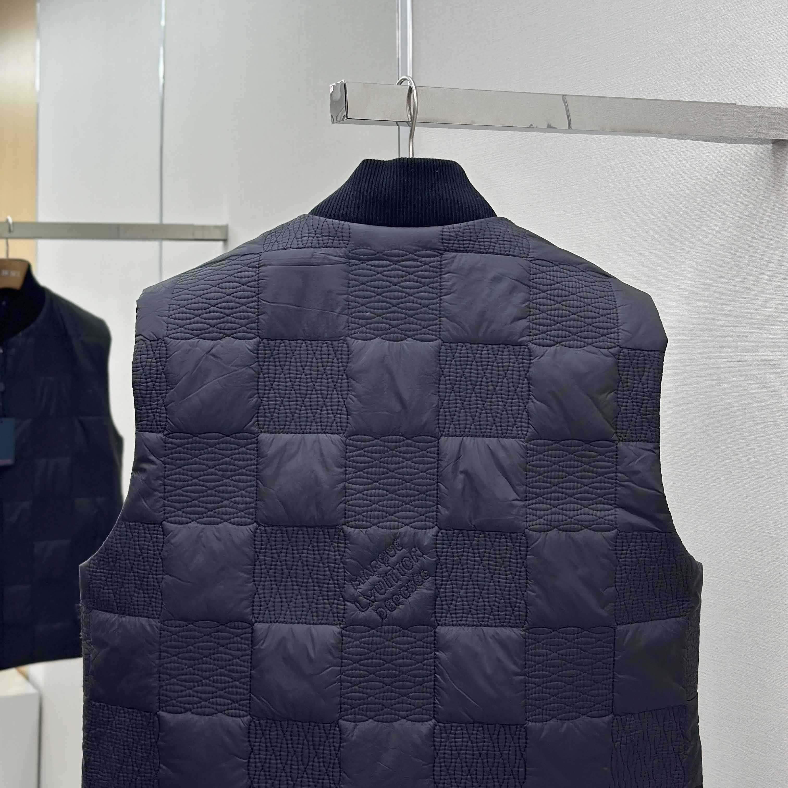 Louis Vuitton Damier Quilted Nylon Gilet - DopestKickz