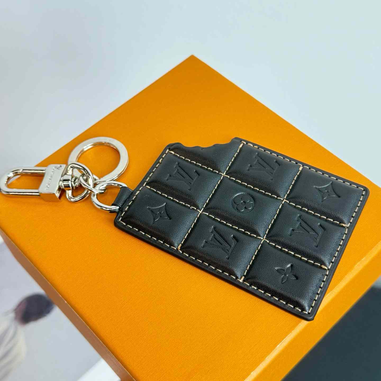 Louis Vuitton LV Chocolate Bar Figurine Key Holder And Bag Charm   M01478 - DopestKickz