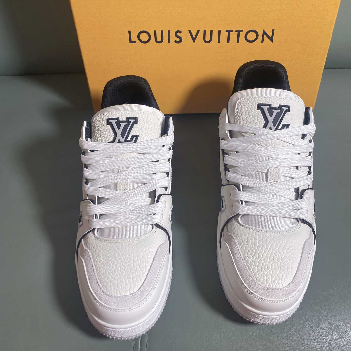 Louis Vuitton LV Trainer Sneaker      1AIJ45 - DopestKickz