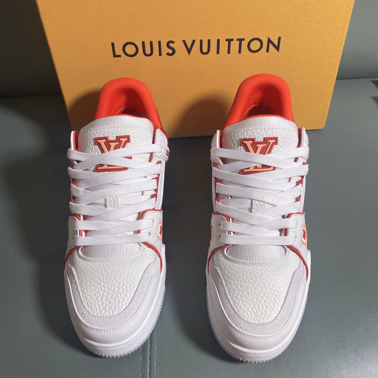 Louis Vuitton LV Trainer Sneaker      1AIIZM - DopestKickz