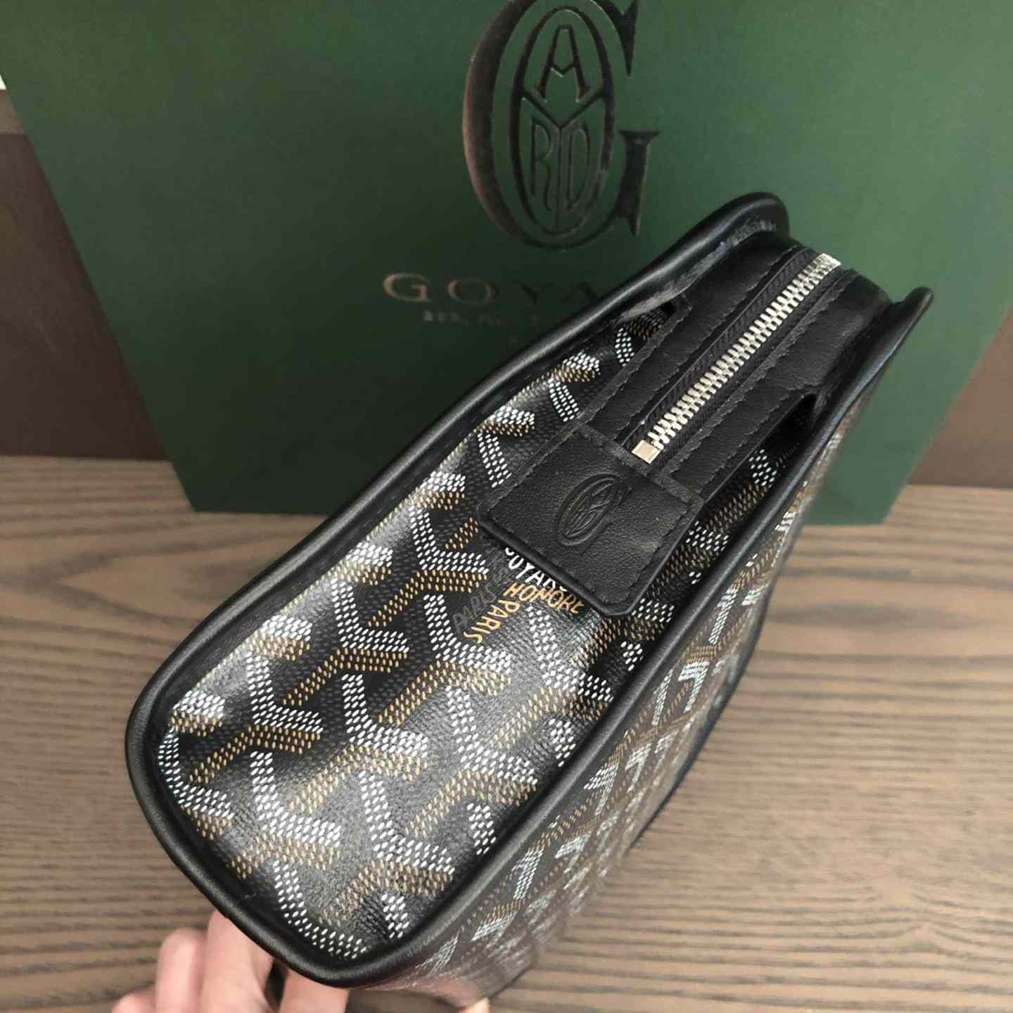 Goyard Jouvence MM Toiletry Bag - DopestKickz
