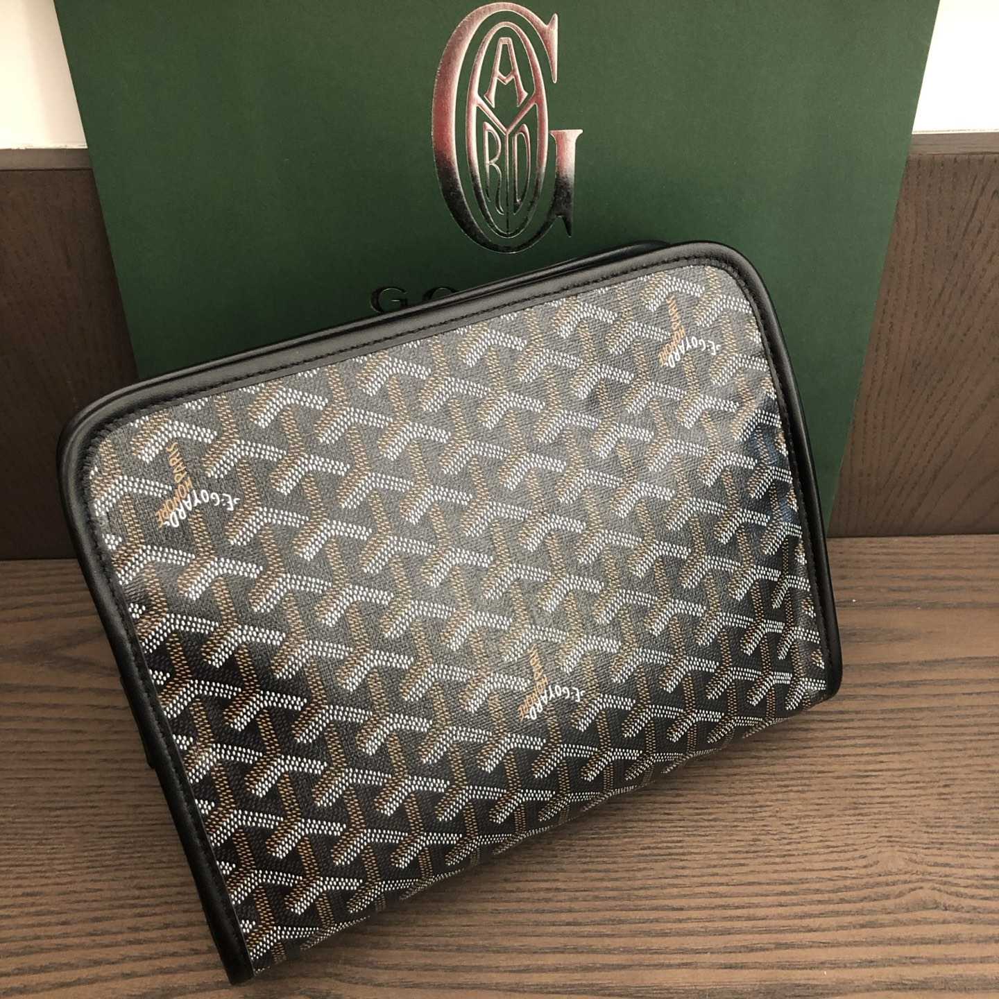 Goyard Jouvence MM Toiletry Bag - DopestKickz