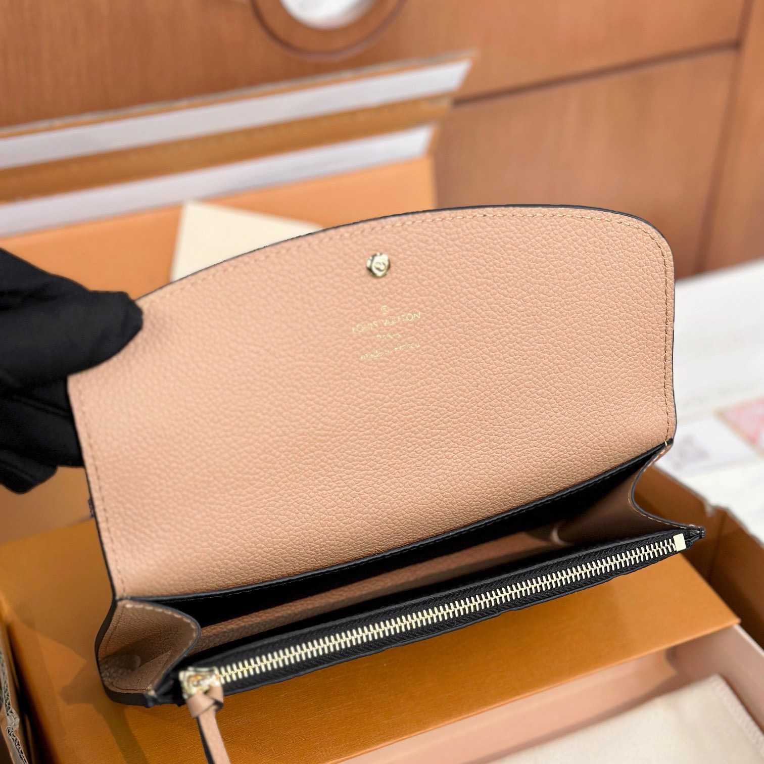 Louis Vuitton Emilie Wallet  M62369 - DopestKickz