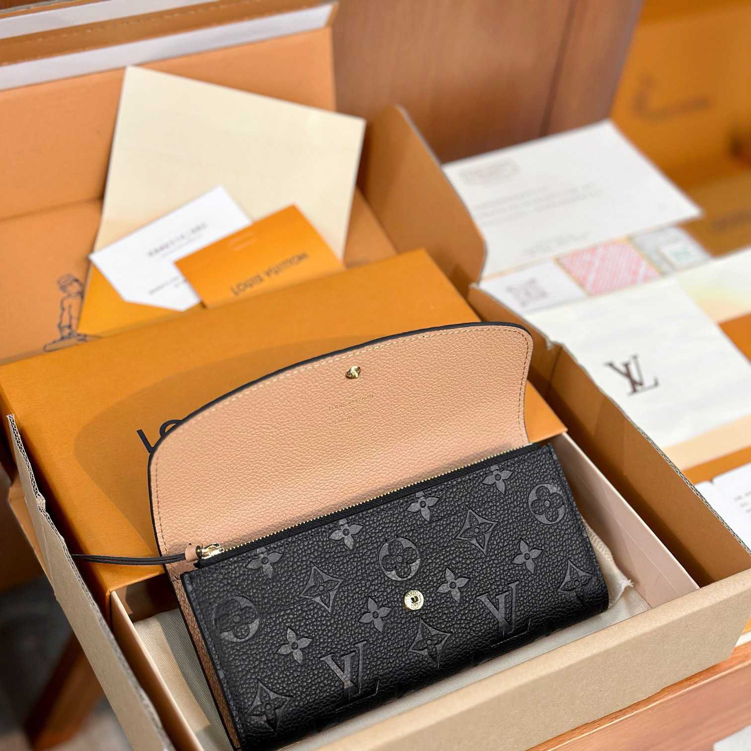 Louis Vuitton Emilie Wallet  M62369 - DopestKickz