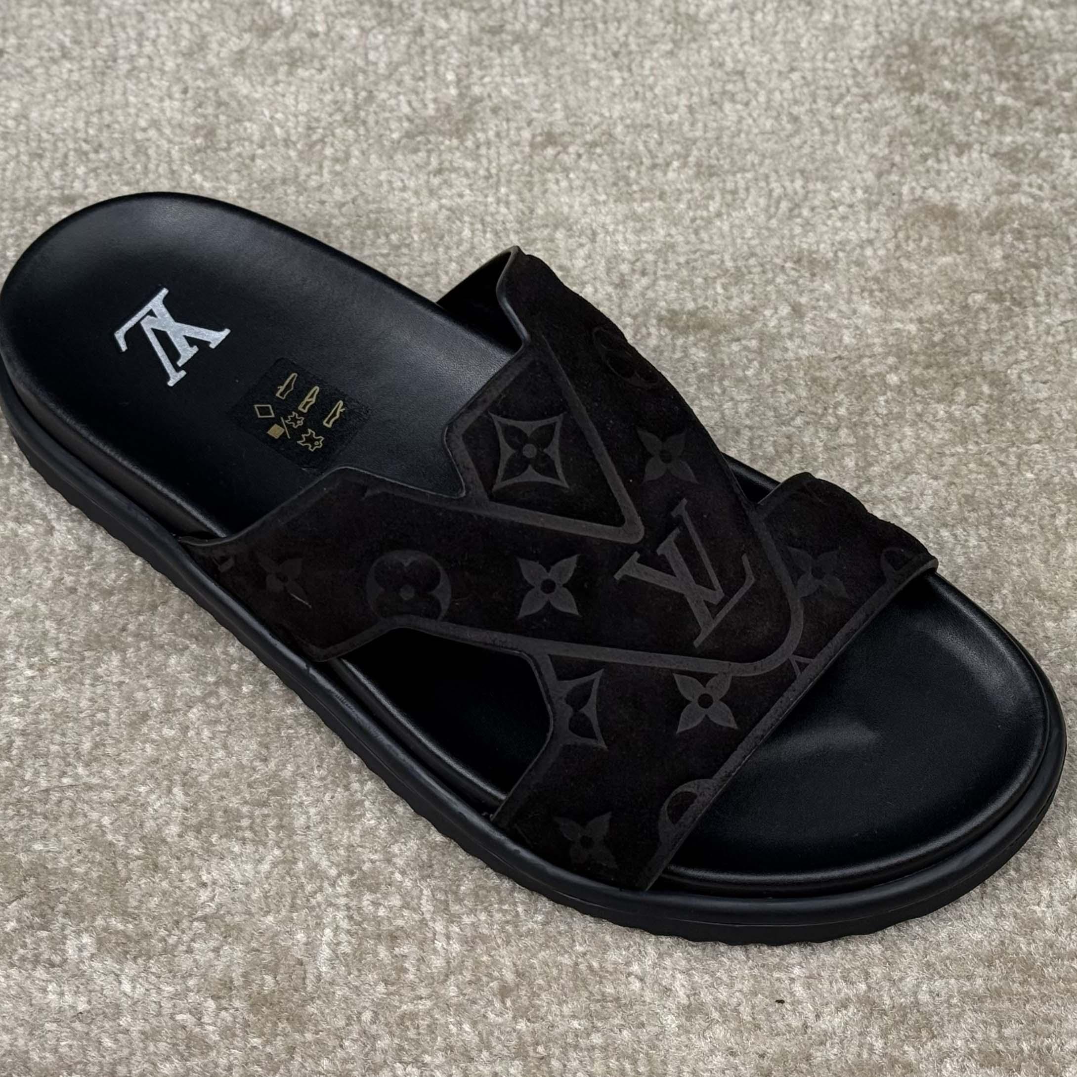Louis Vuitton LV Oasis Mule    - DopestKickz