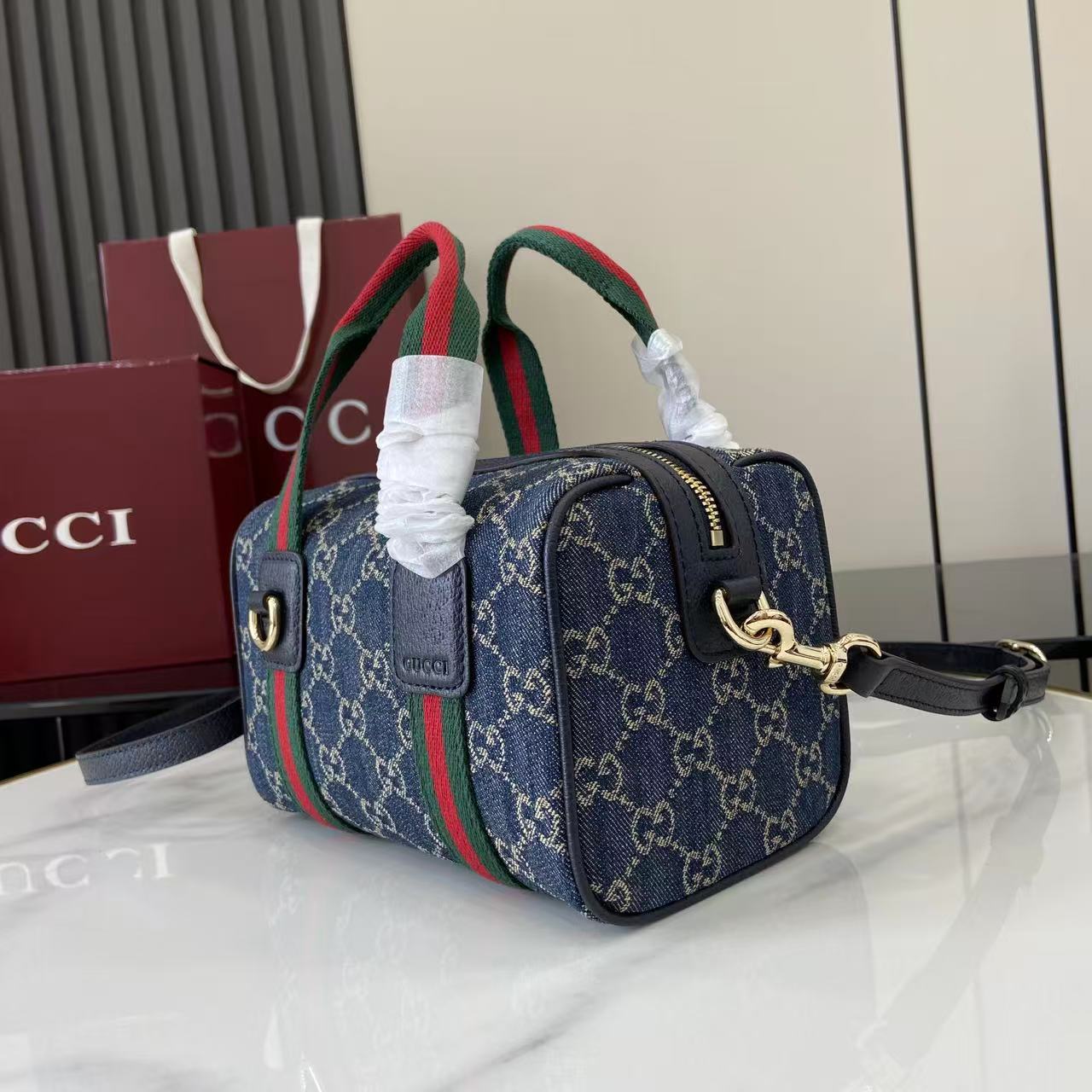 Gucci Mini GG Handbag - DopestKickz
