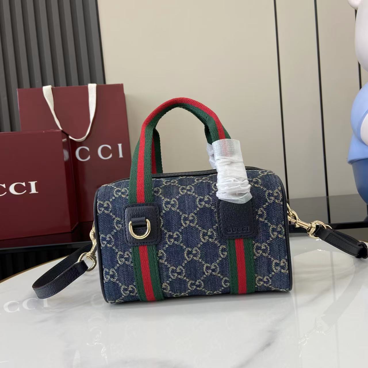 Gucci Mini GG Handbag - DopestKickz