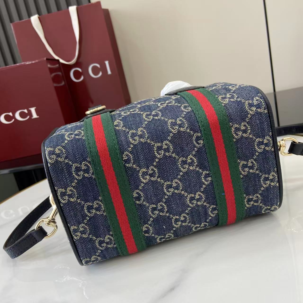 Gucci Mini GG Handbag - DopestKickz