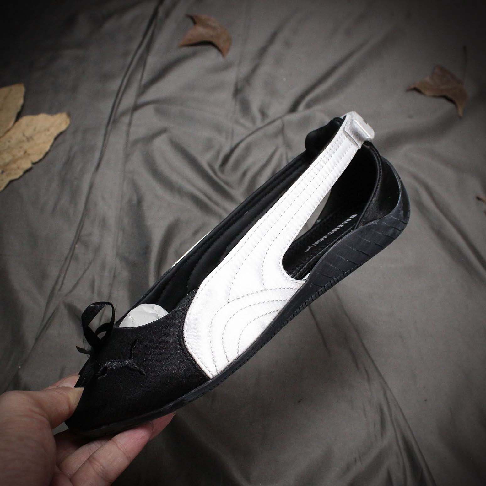 Balenciaga Speedcat Ballet Satin Balenciaga in black and white satin - DopestKickz