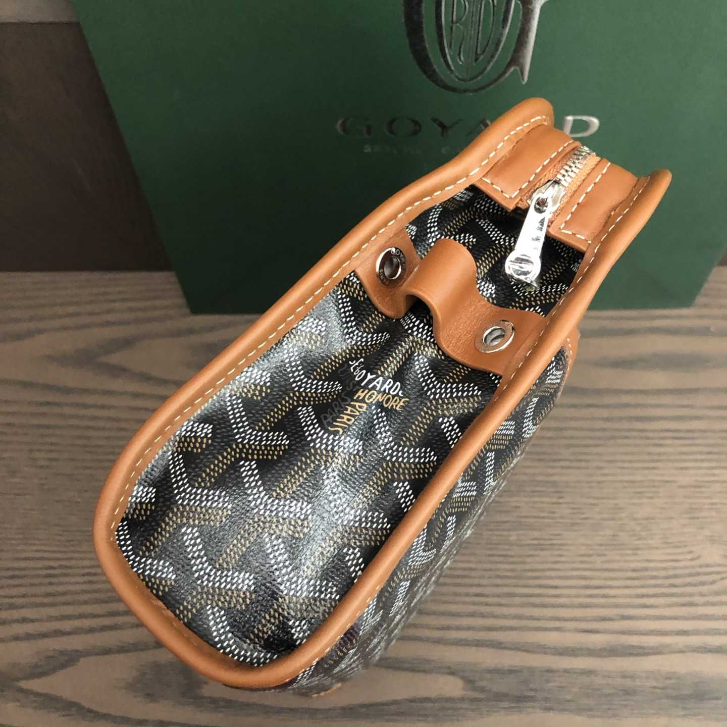 Goyard Jouvence MM Toiletry Bag - DopestKickz