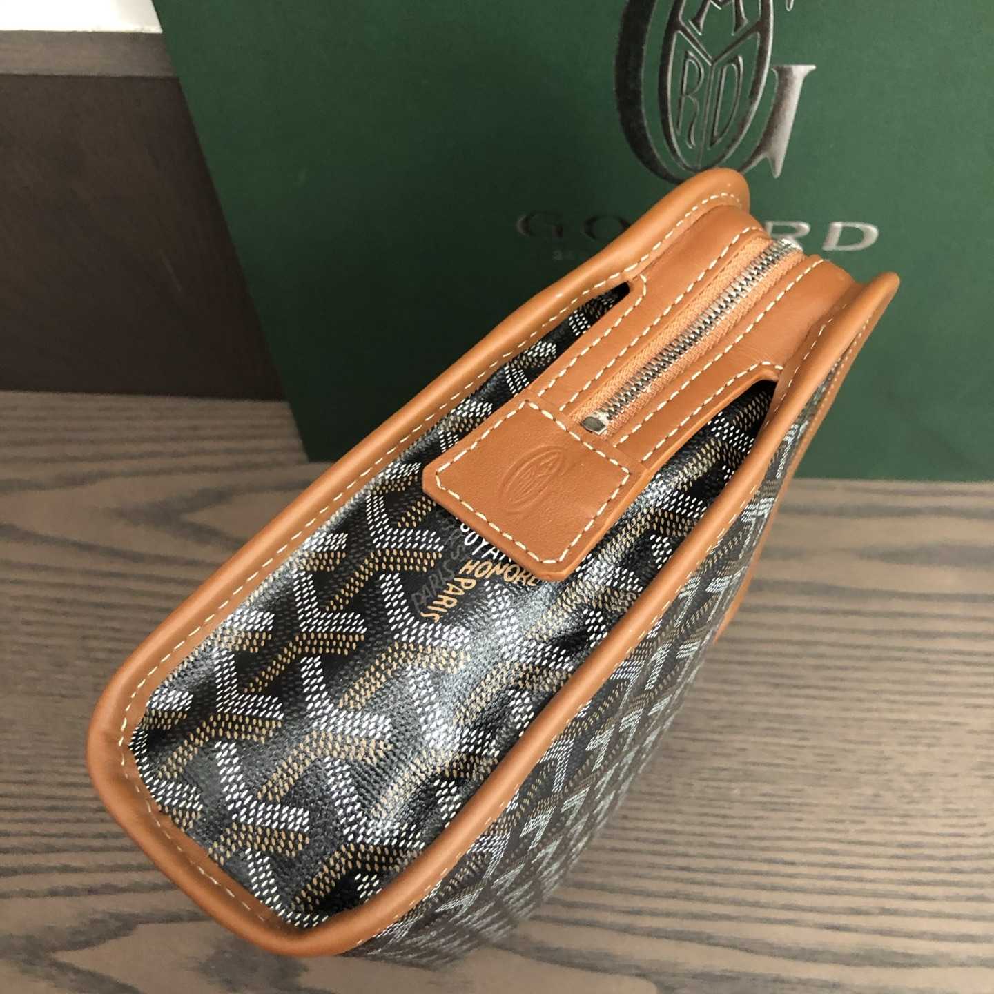 Goyard Jouvence MM Toiletry Bag - DopestKickz