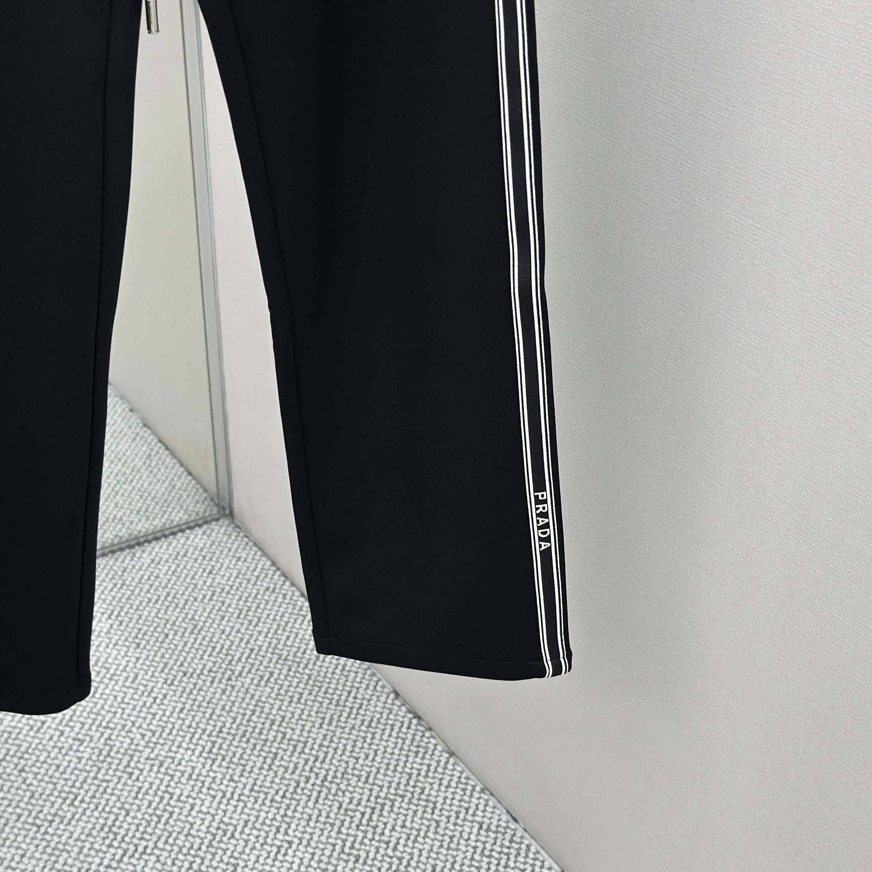 Prada Black Cotton Pants - DopestKickz