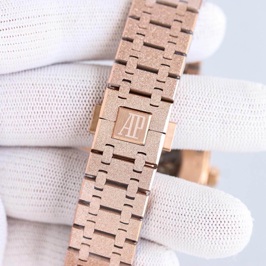 Audemars Piguet Royal Oak 41mm Frosted Rose Gold   41mm - DopestKickz