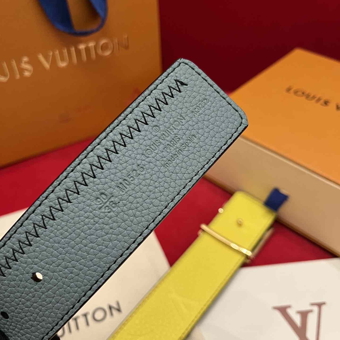 Louis Vuitton 40mm Reversible Belt  - DopestKickz