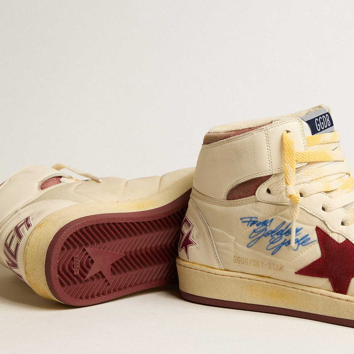 Golden Goose Sky-Star In Beige Nylon And Nappa With Pomegranate Suede Staal - DopestKickz
