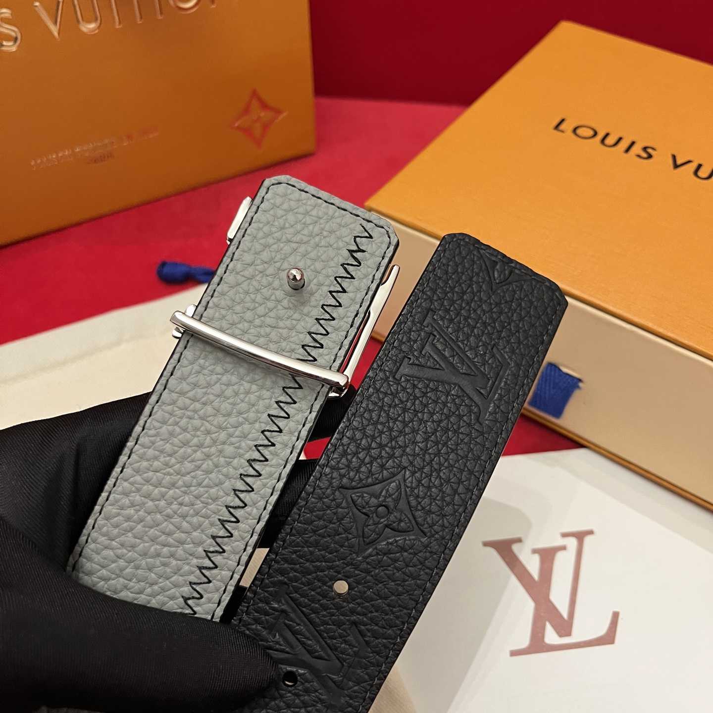 Louis Vuitton 40mm Reversible Belt  - DopestKickz