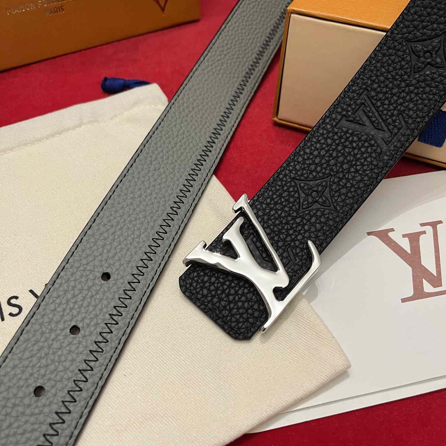 Louis Vuitton 40mm Reversible Belt  - DopestKickz