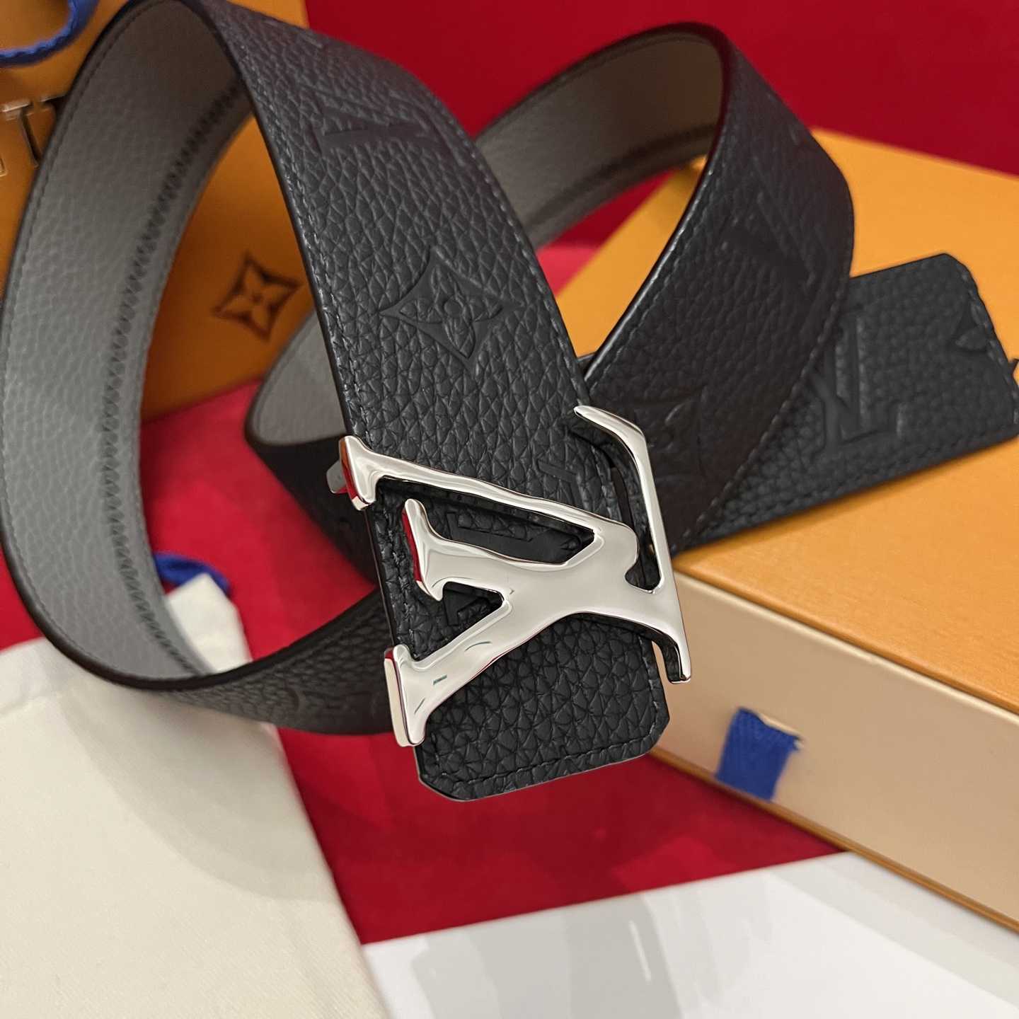 Louis Vuitton 40mm Reversible Belt  - DopestKickz