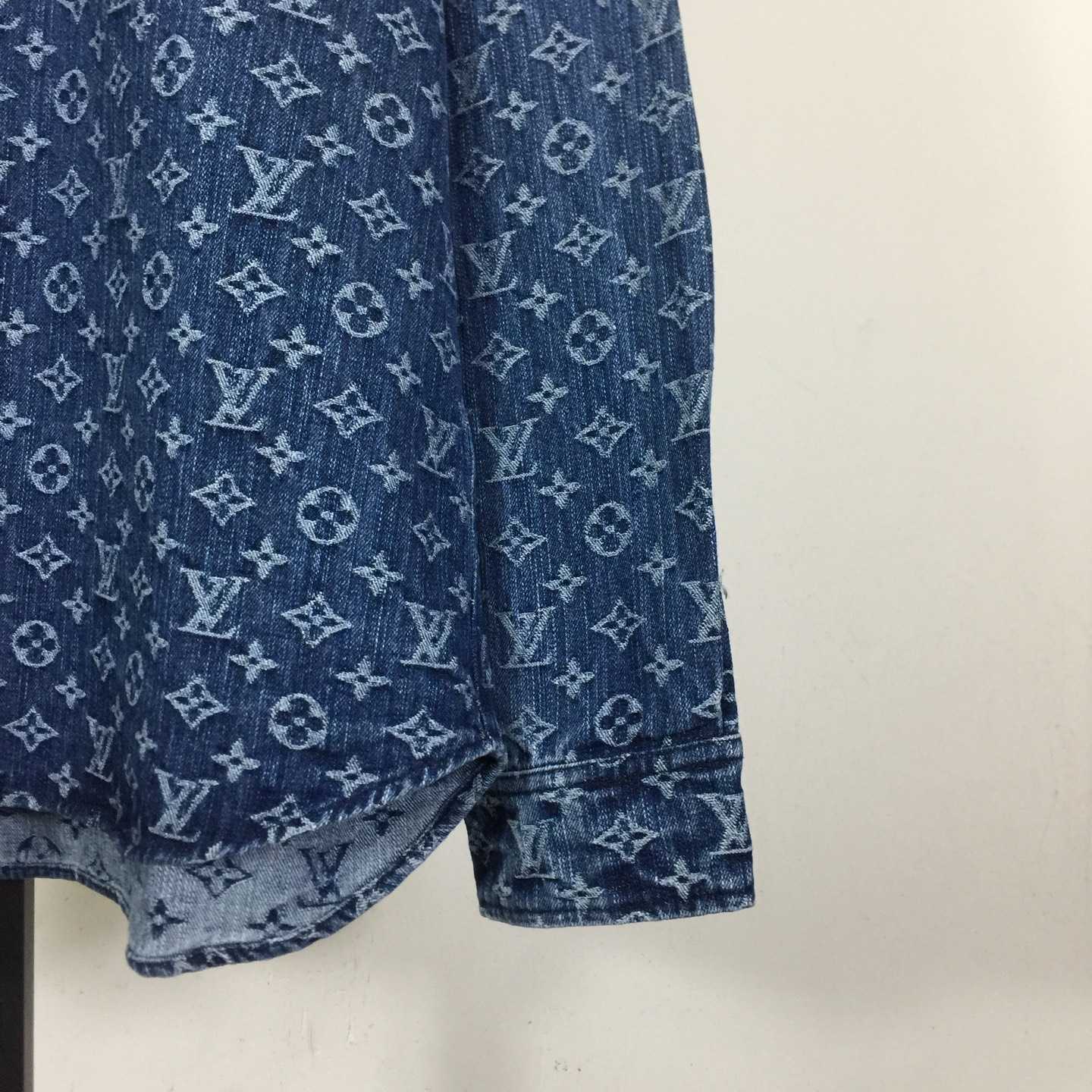 Louis Vuitton Monogram Denim Shirt   1AI195 - DopestKickz