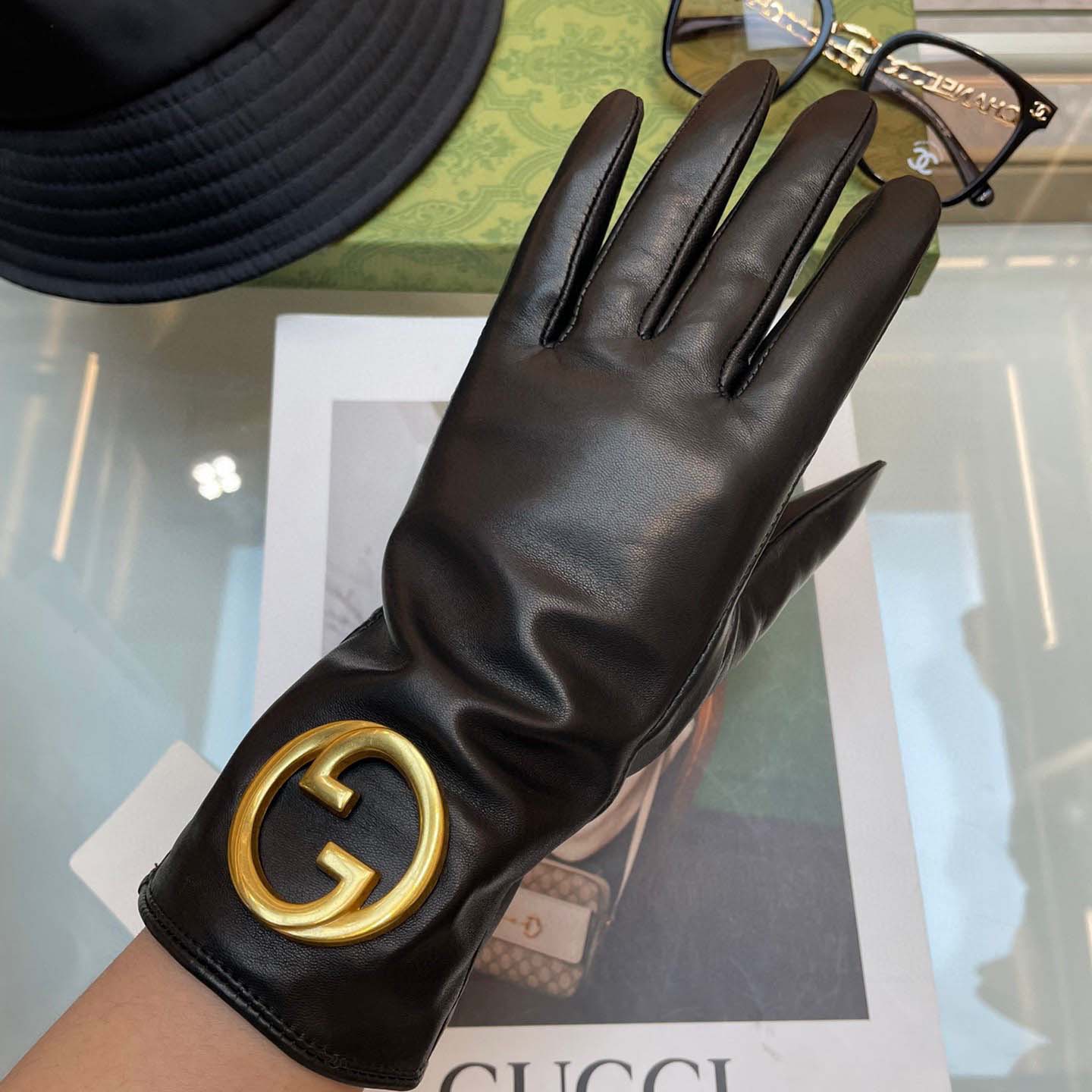 Gucci Women's Gloves  - DopestKickz