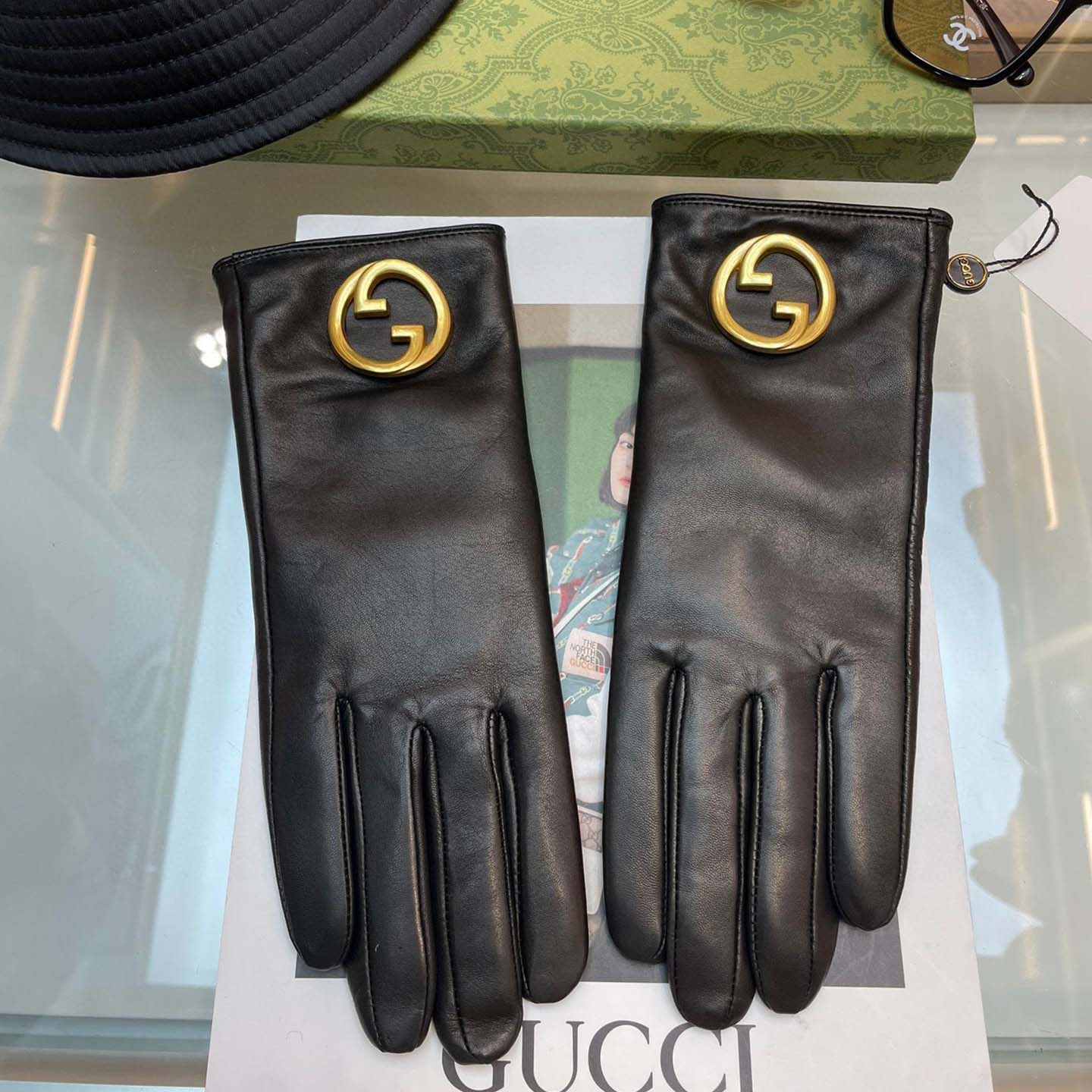 Gucci Women's Gloves  - DopestKickz