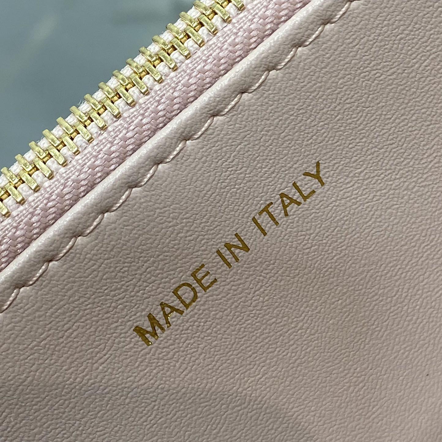 Dior Miss Caro Mini Bag  - DopestKickz