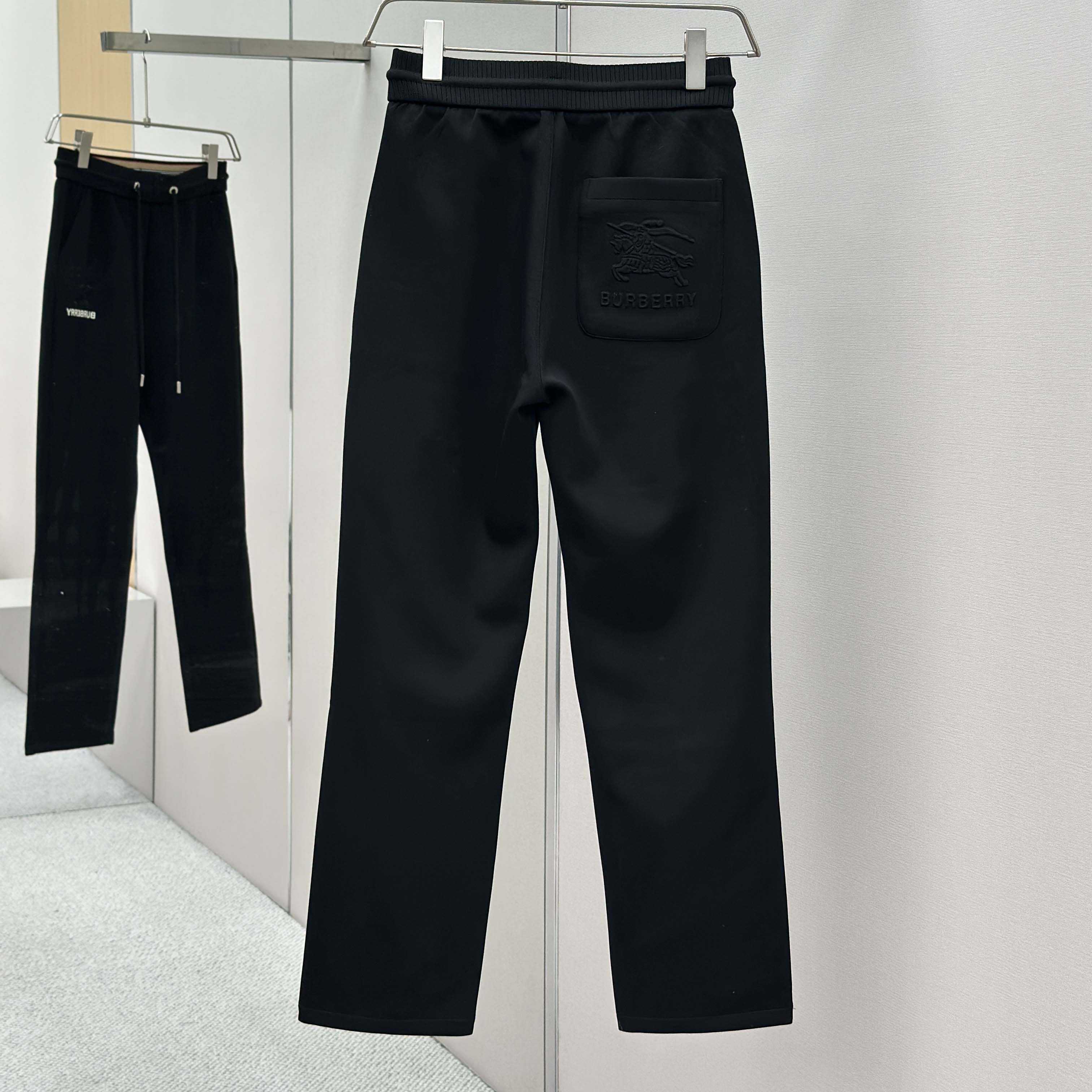 Burberry Black Cotton Pants - DopestKickz