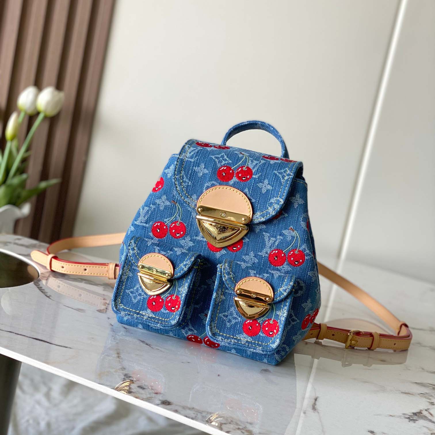 Louis Vuitton LV x TM Venice NM   M13679 - DopestKickz