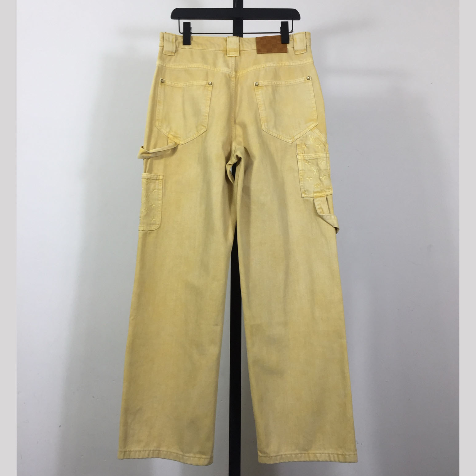 Louis Vuitton Garment-Dyed Denim Carpenter Pants   1AHVCG - DopestKickz