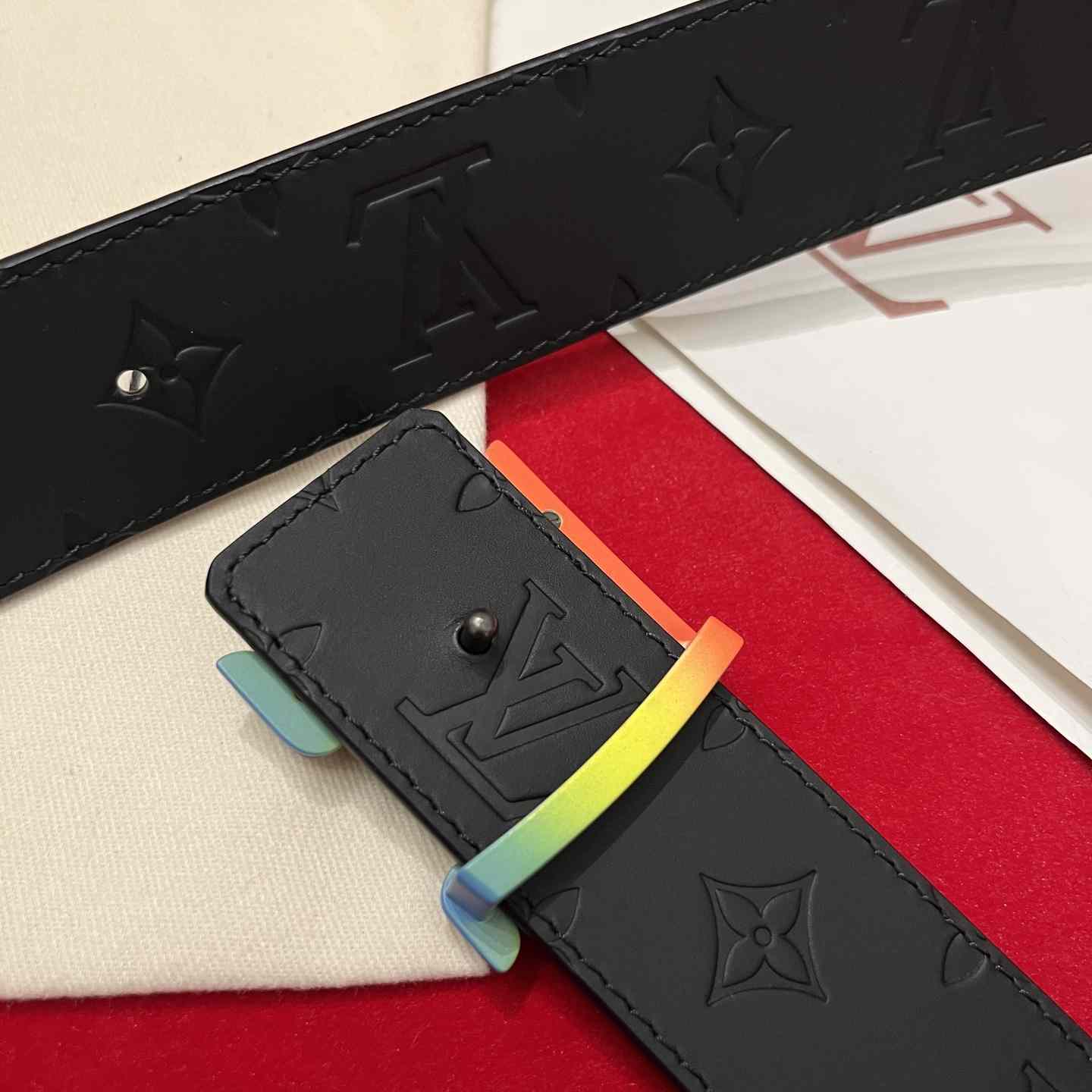 Louis Vuitton Reversible Belt  4cm - DopestKickz