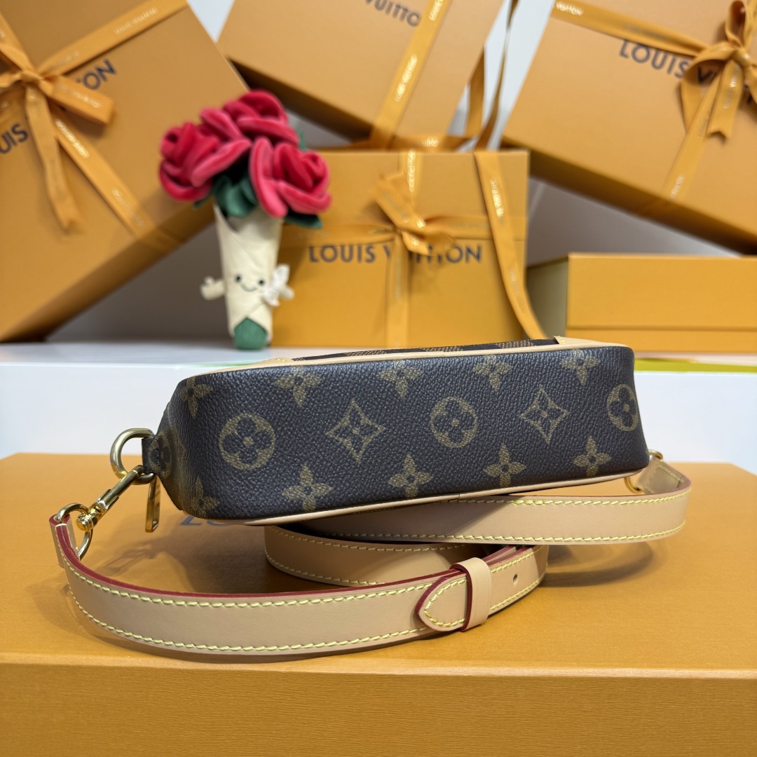 Louis Vuitton Trocadéro Wearable Wallet     M26020 - DopestKickz