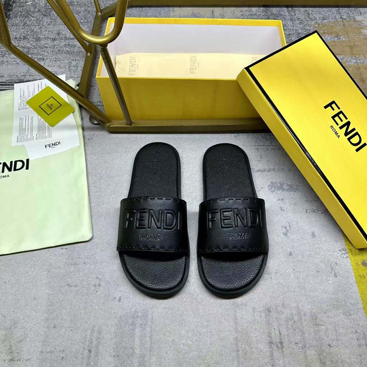 Fendi Slides - DopestKickz