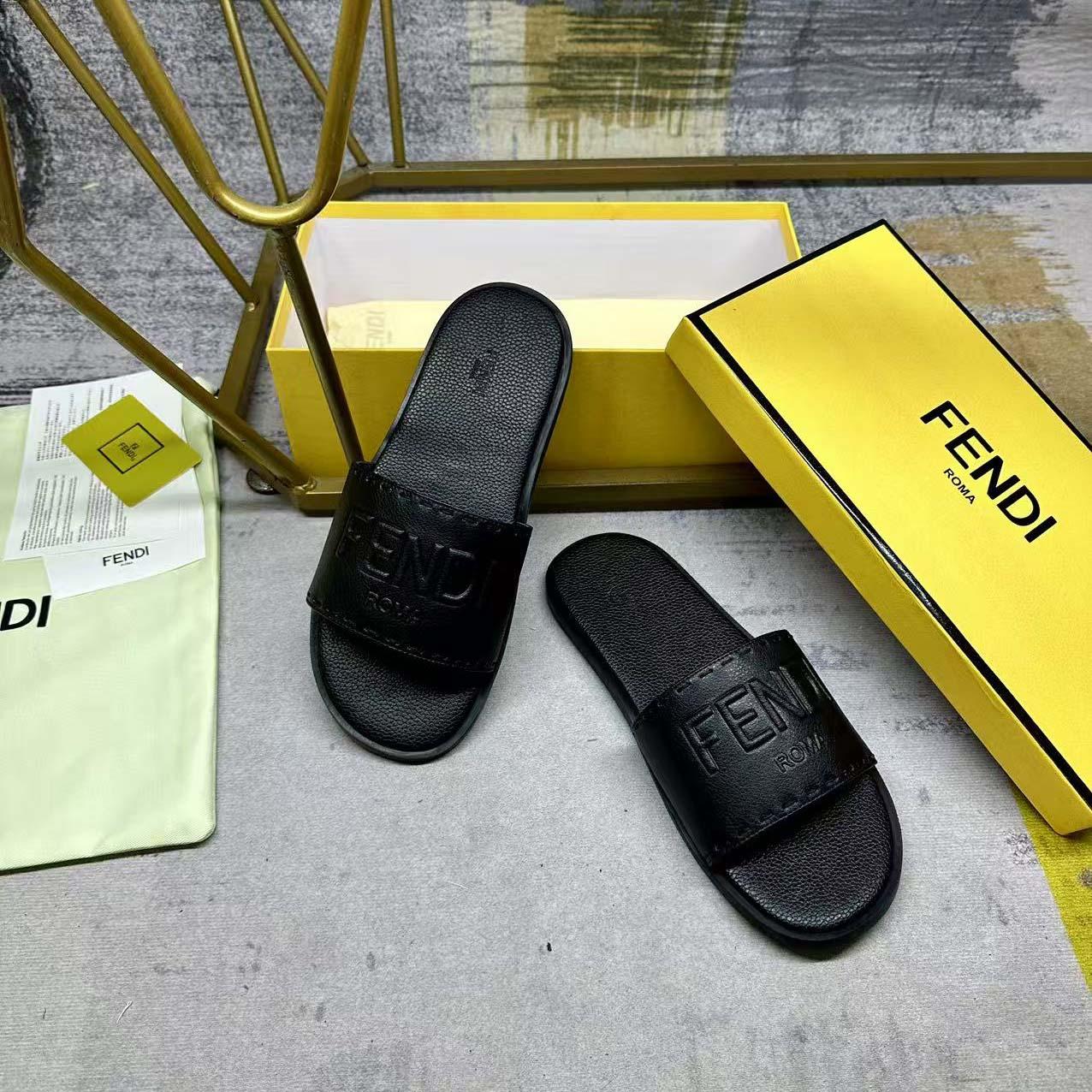 Fendi Slides - DopestKickz