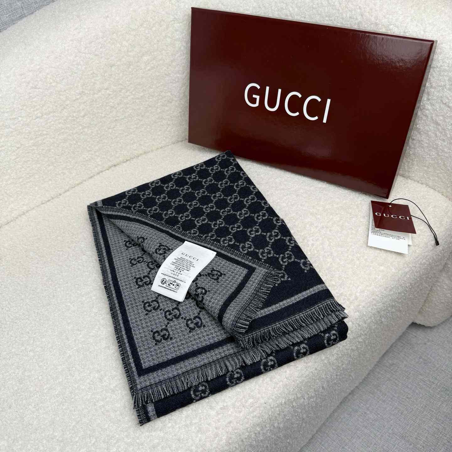 Gucci GG Wool Jacquard Scarf - DopestKickz