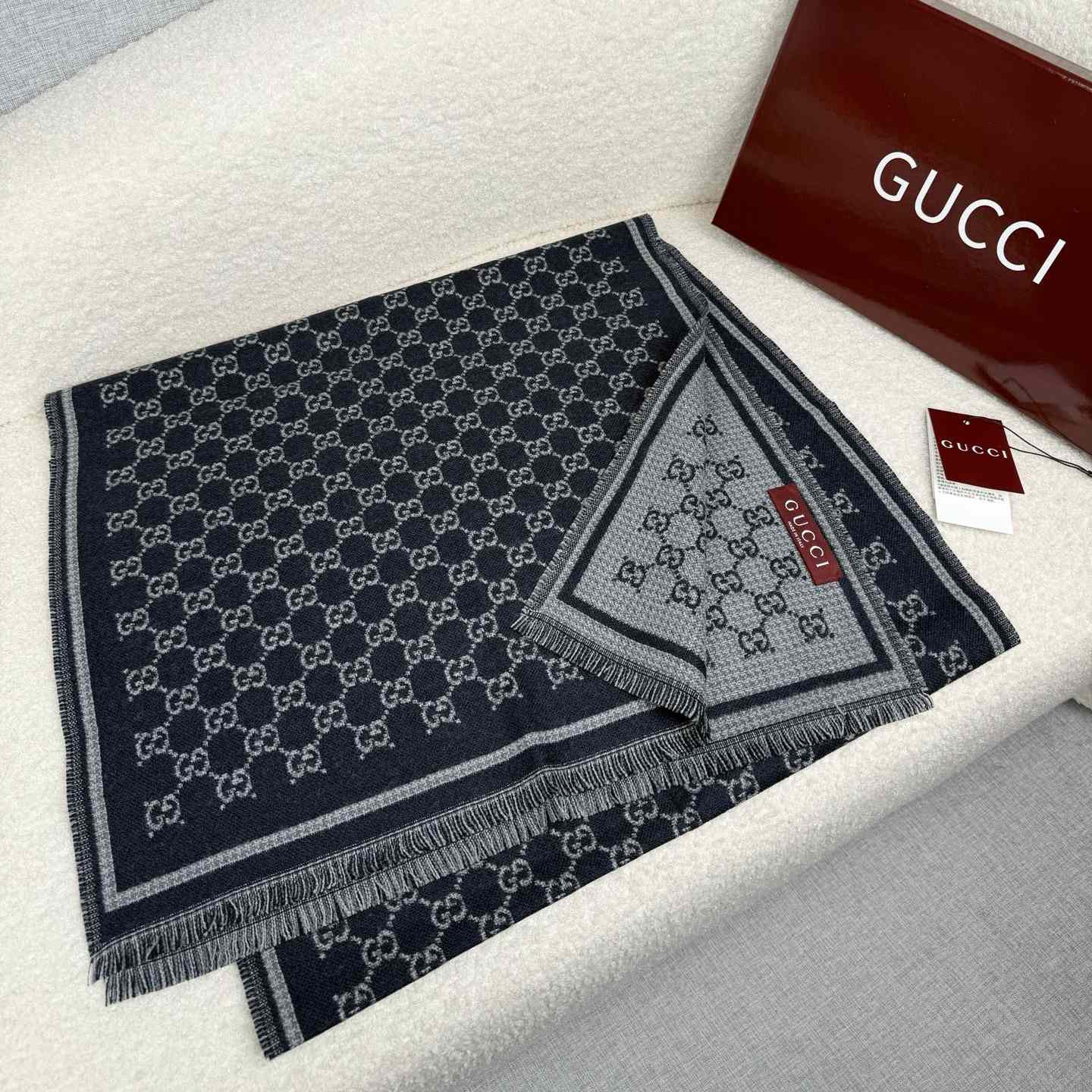 Gucci GG Wool Jacquard Scarf - DopestKickz