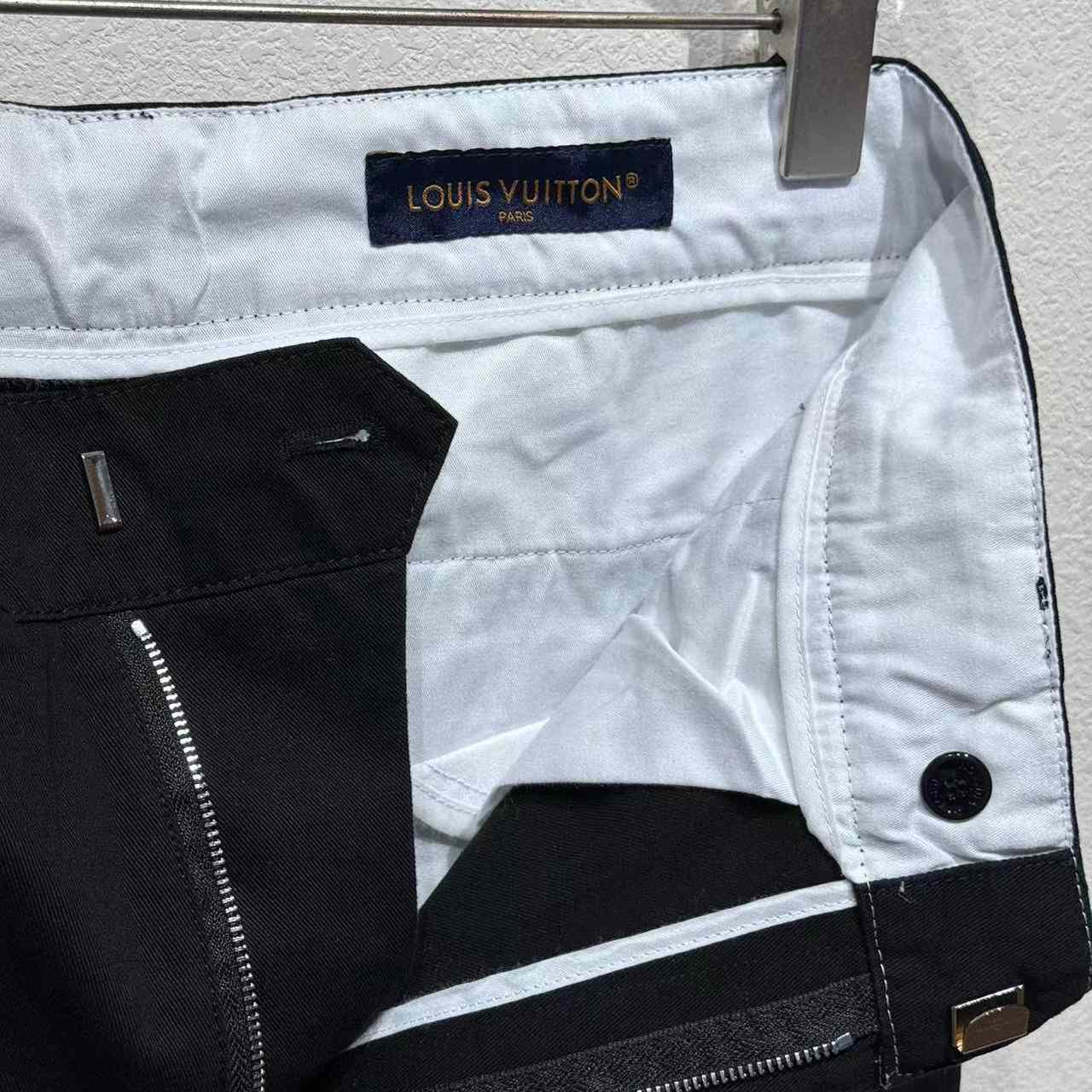 Louis Vuitton Flared Preppy Chino Pants   1AGTOB - DopestKickz