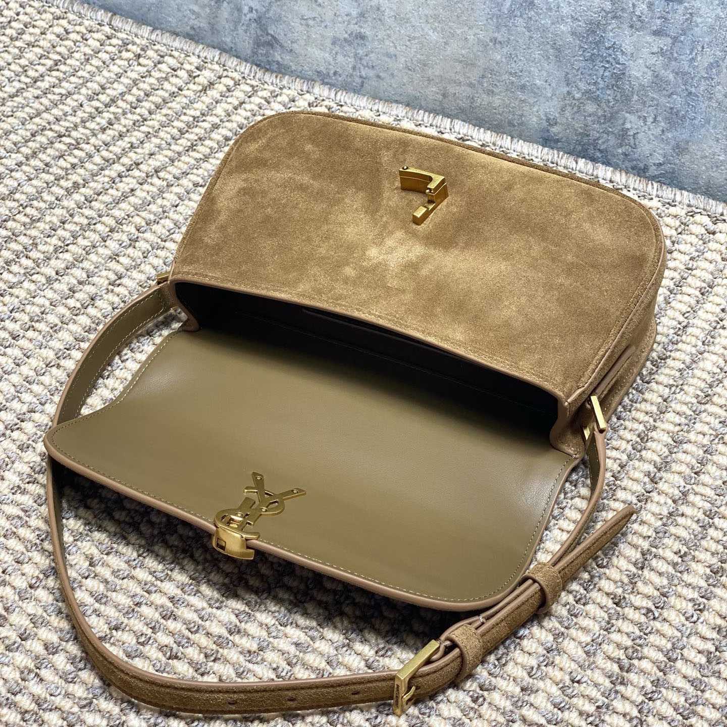 Saint Laurent Solferino Medium In Suede - DopestKickz