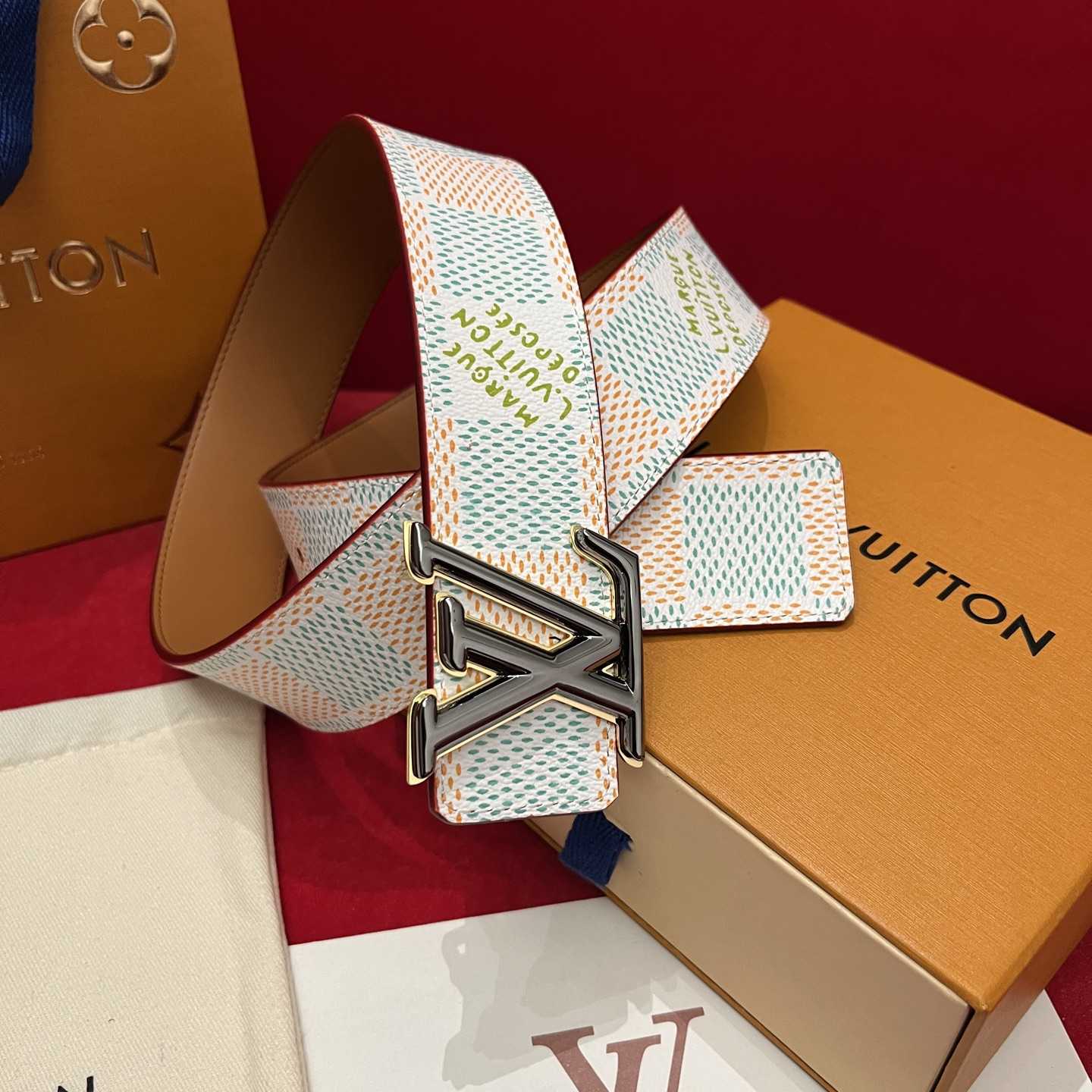 Louis Vuitton LV Initiales 40mm Reversible Belt  - DopestKickz