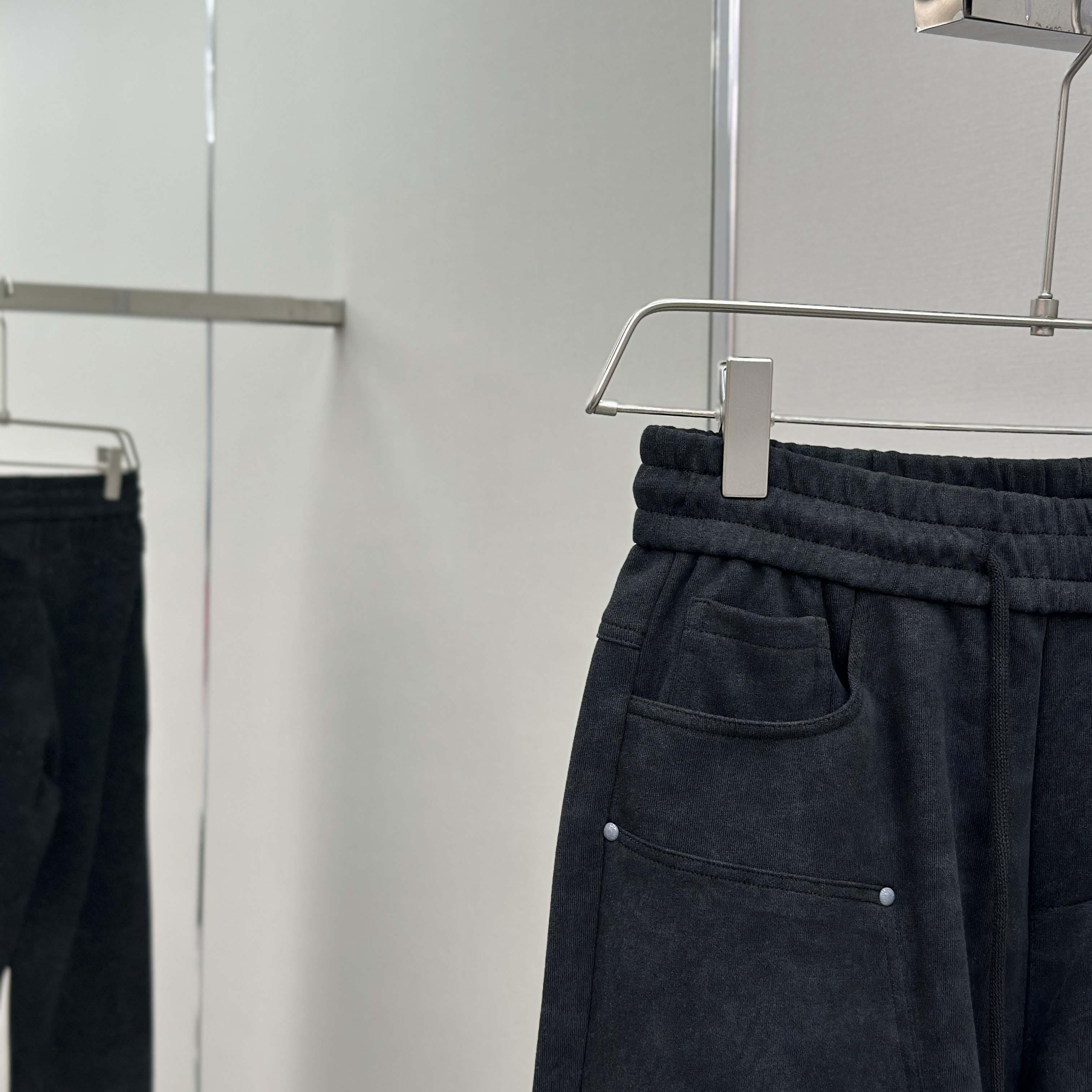 Louis Vuitton Cotton Pants - DopestKickz