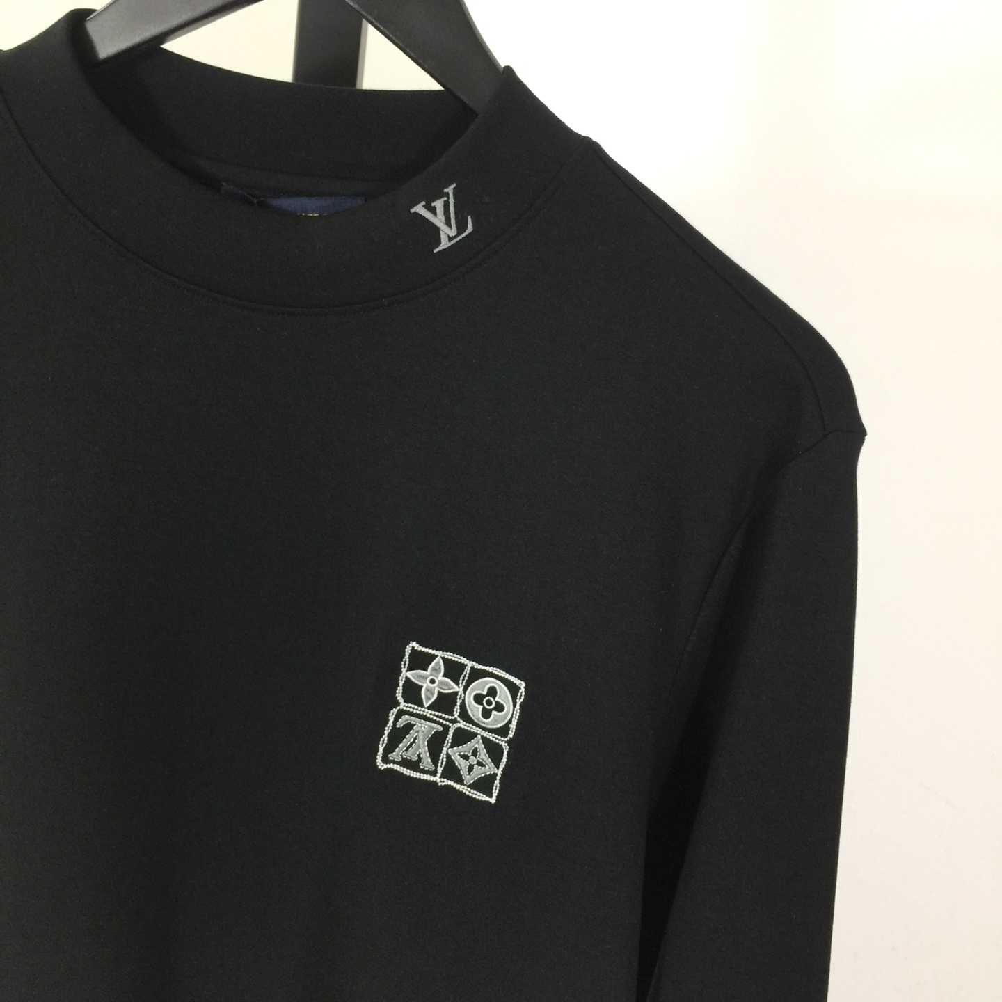 Louis Vuitton Embossed LV Long-Sleeved T-Shirt - DopestKickz