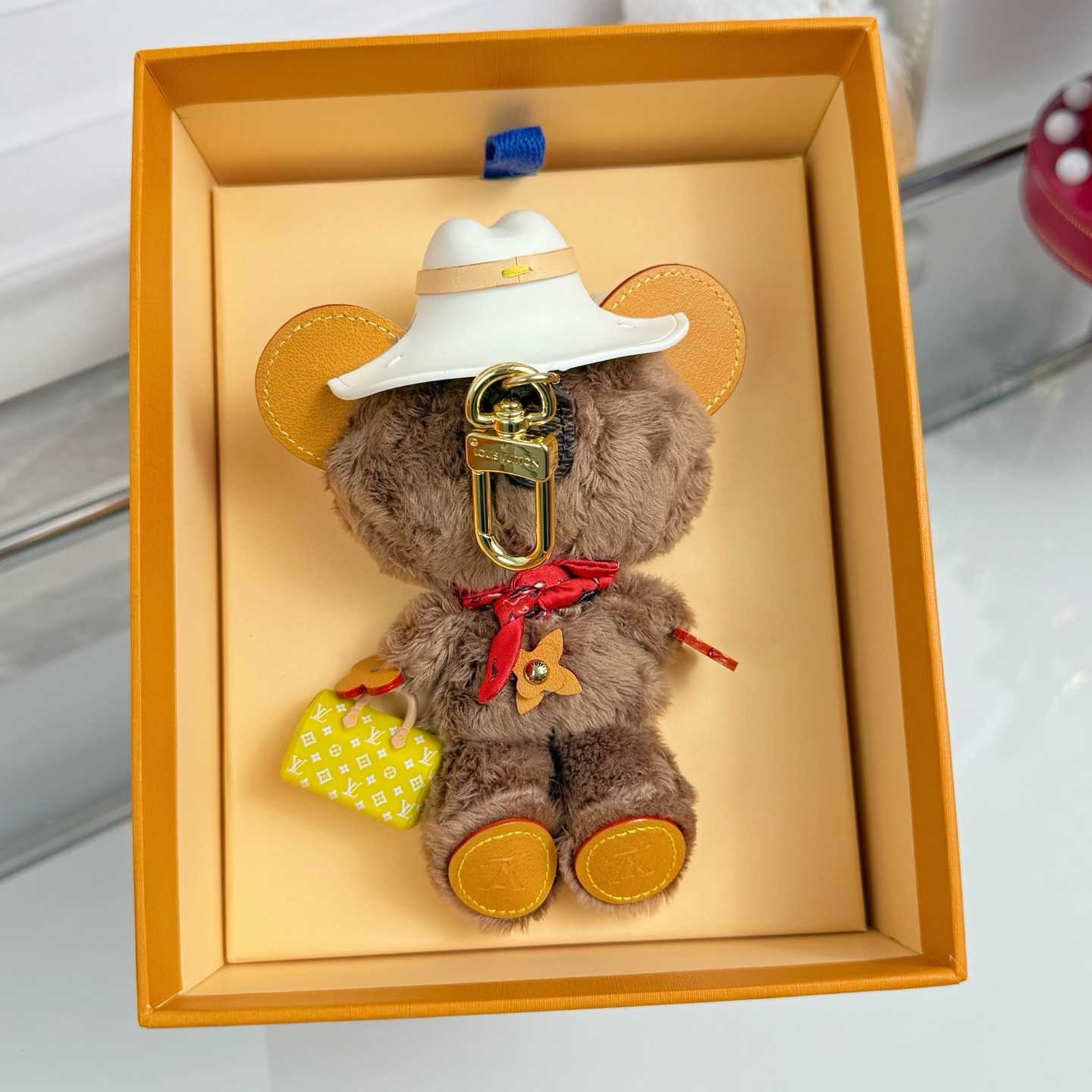 Louis Vuitton LV Louis Bear Bag Charm   M03176 - DopestKickz