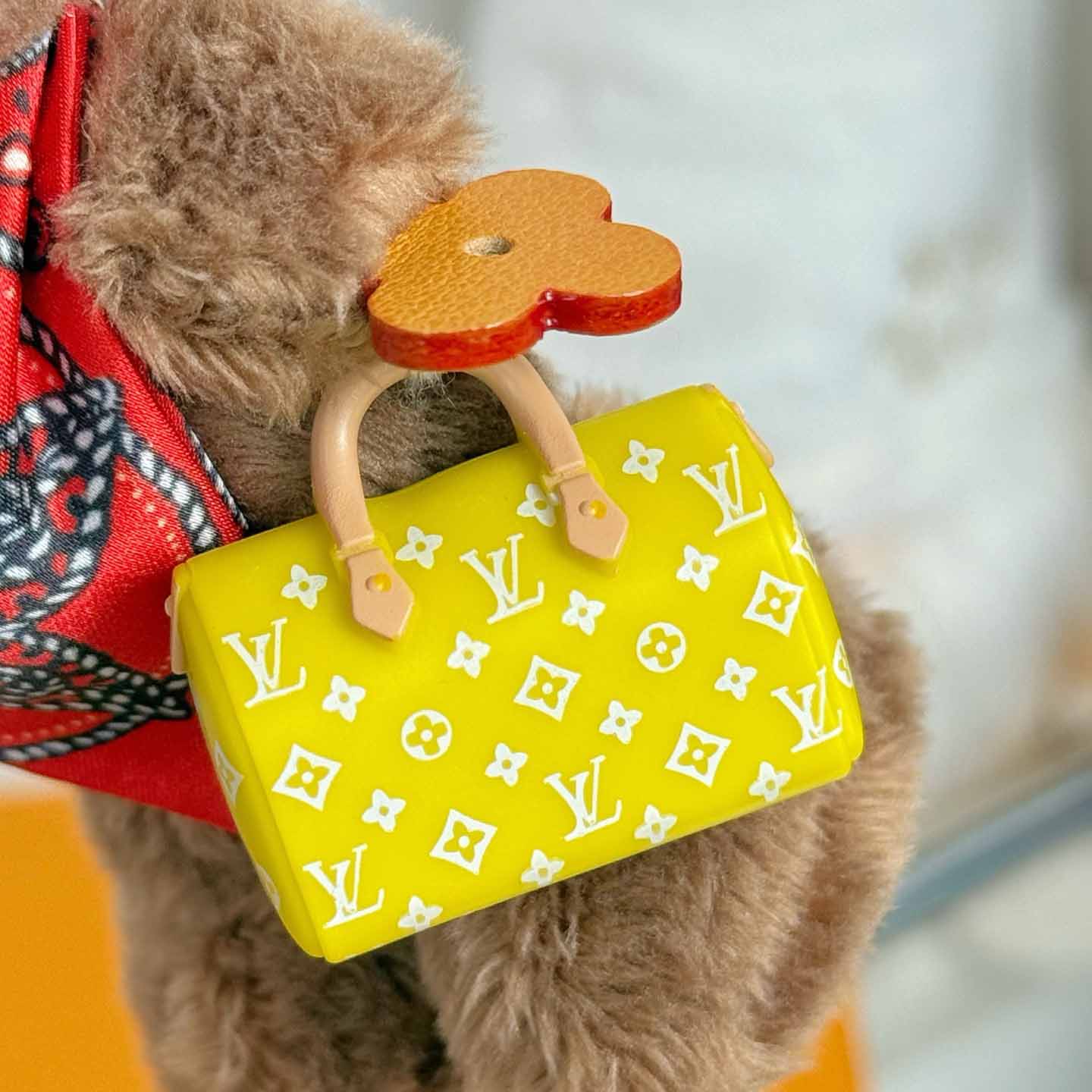 Louis Vuitton LV Louis Bear Bag Charm   M03176 - DopestKickz
